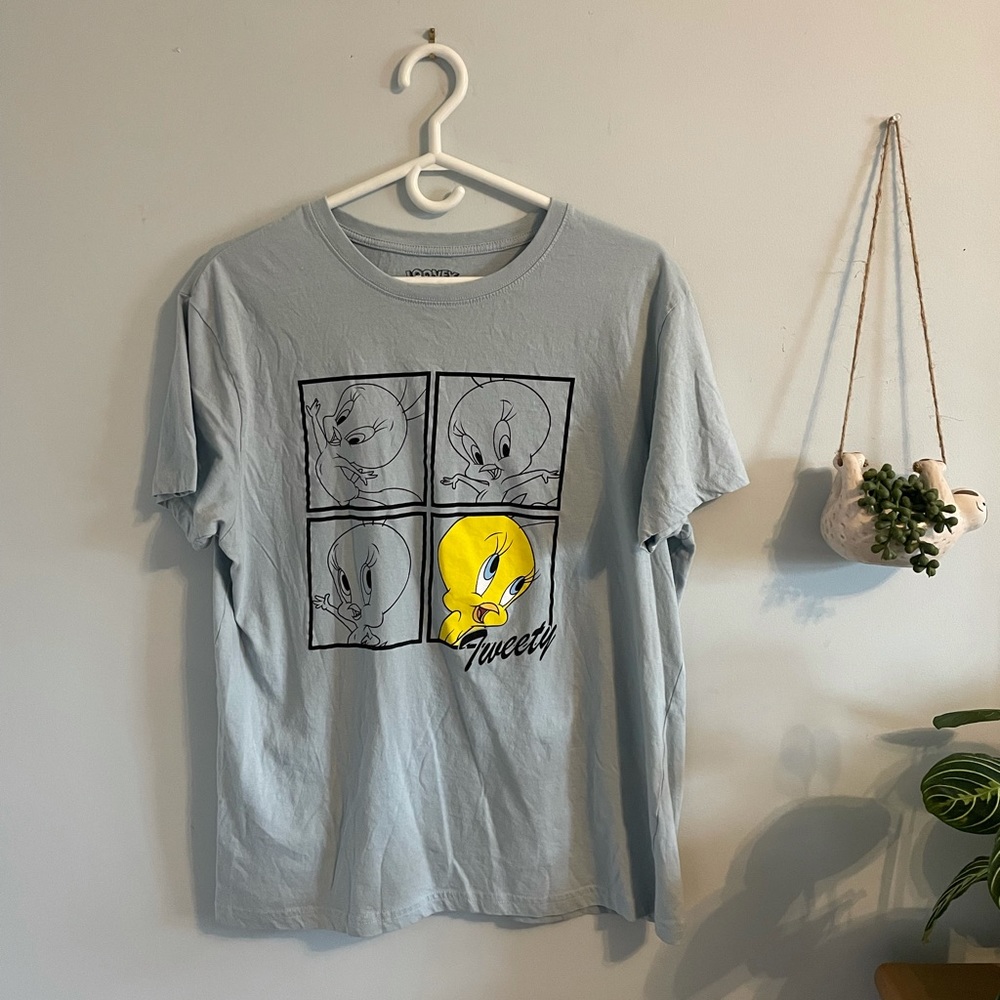 Tweety bird shirt looney tunes